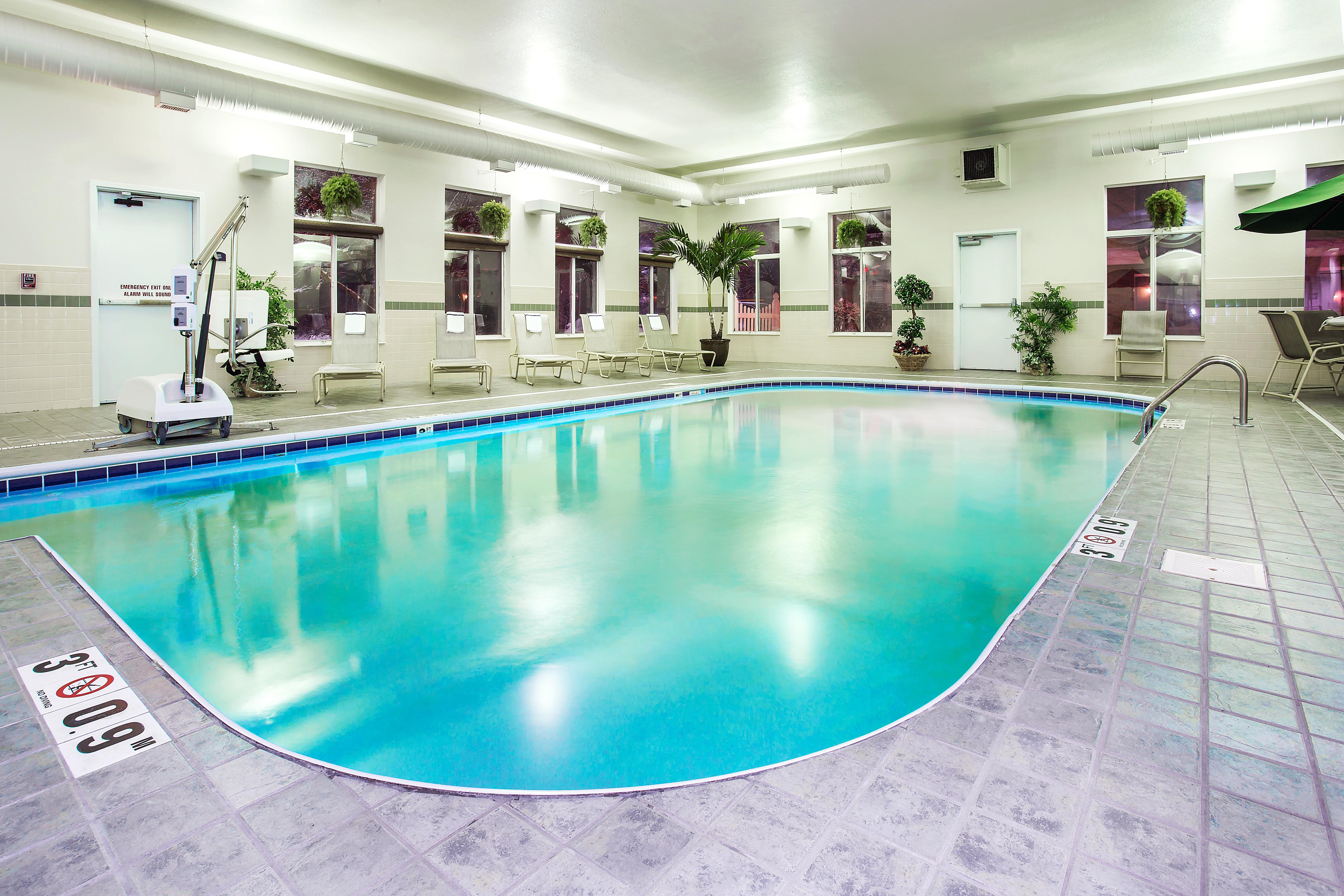 Holiday Inn Express Hotel & Suites Marion By Ihg Buitenkant foto
