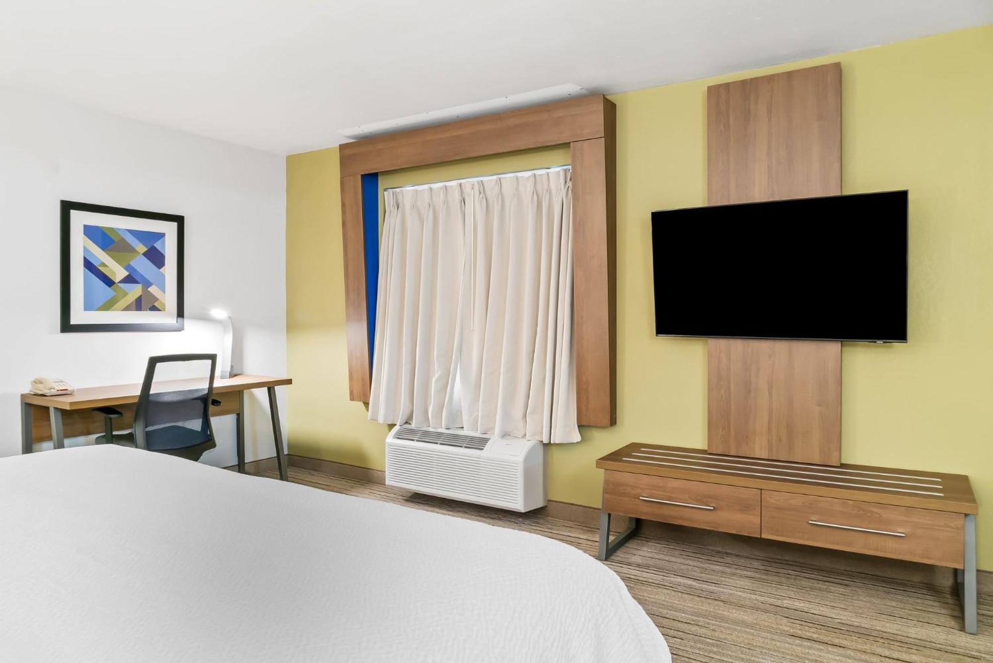 Holiday Inn Express Hotel & Suites Marion By Ihg Buitenkant foto