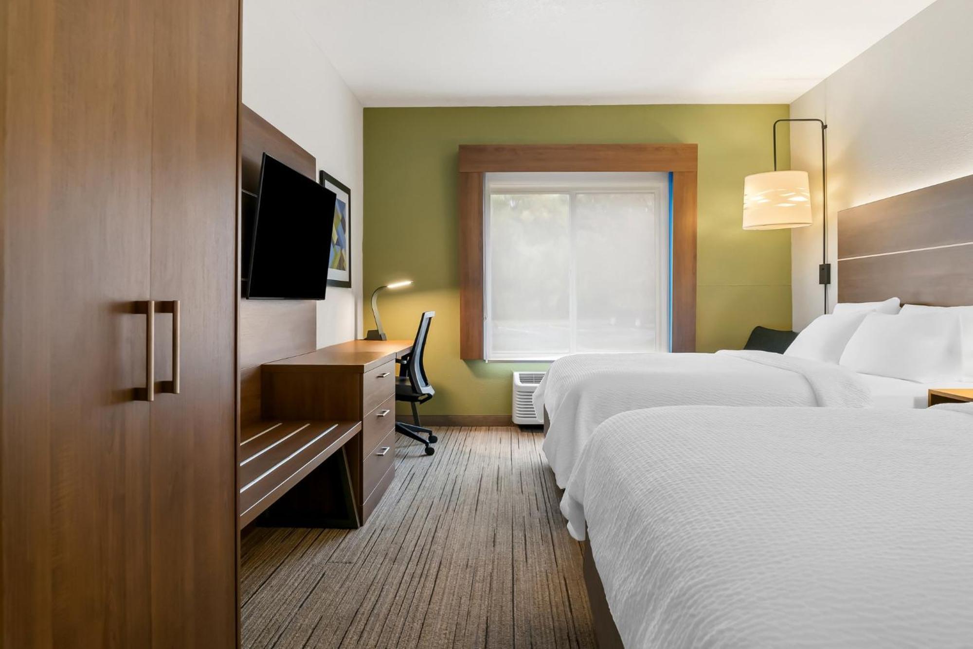 Holiday Inn Express Hotel & Suites Marion By Ihg Buitenkant foto