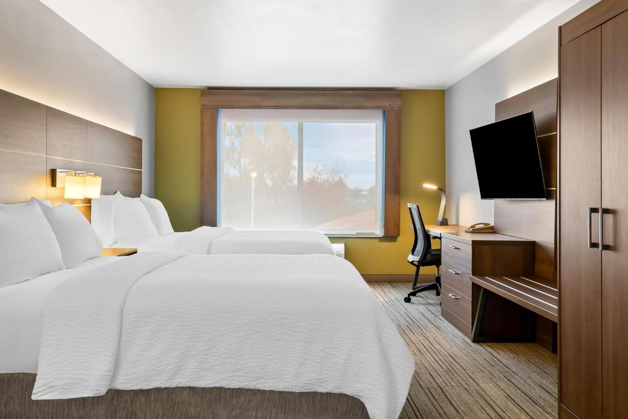 Holiday Inn Express Hotel & Suites Marion By Ihg Buitenkant foto